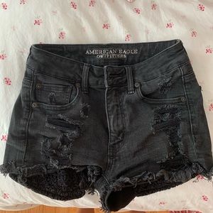 American Eagle black high waisted shorts